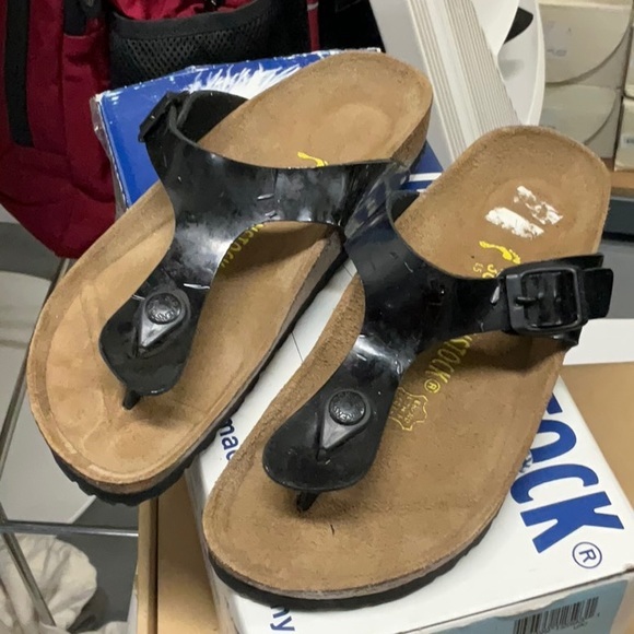 Gizeh Birkenstock‎ Vintage Y2K damaged upper, selling as is - CLEARANCE - Picture 1 of 8